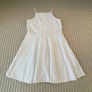 Trixxi - Elegant White Dress - Size: Medium